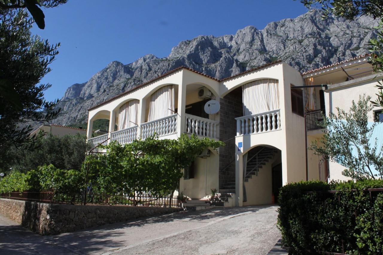 Apartments With A Parking Space Makarska - 6792 Exterior foto