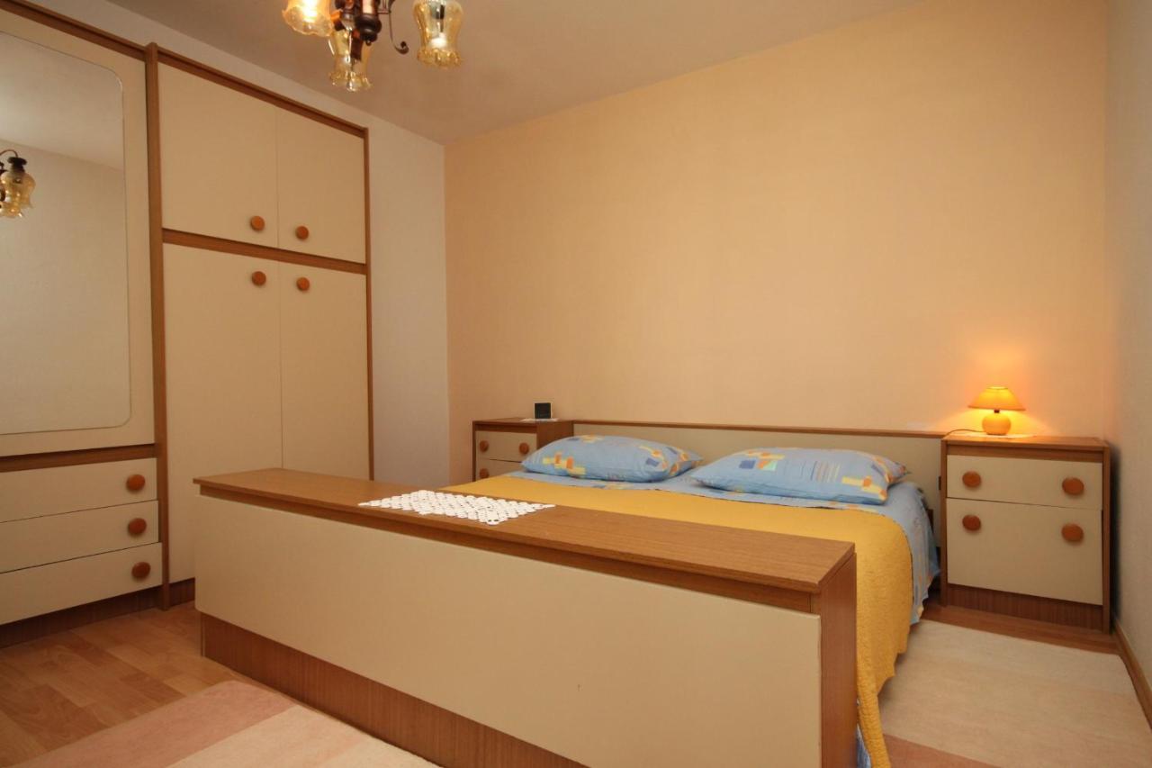 Apartments With A Parking Space Makarska - 6792 Exterior foto